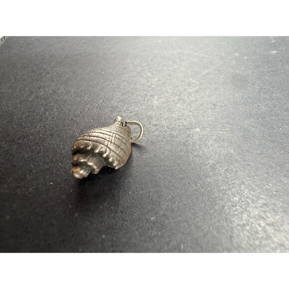 Vtg 925 Solid Sterling Silver Conch Sea Shell 3D Charm Pendant 17.6mm - Picture 3 of 10